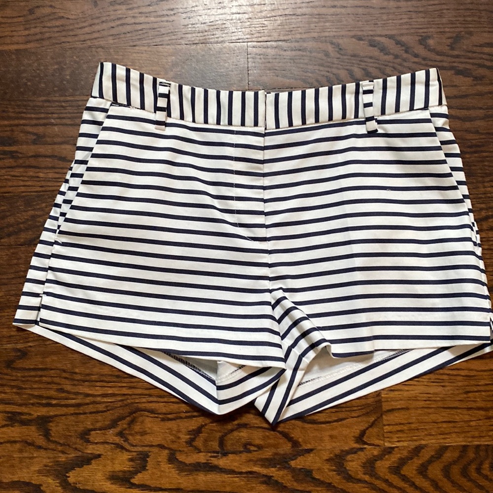 H&M Striped Mini Shorts White Navy Flat Front 10